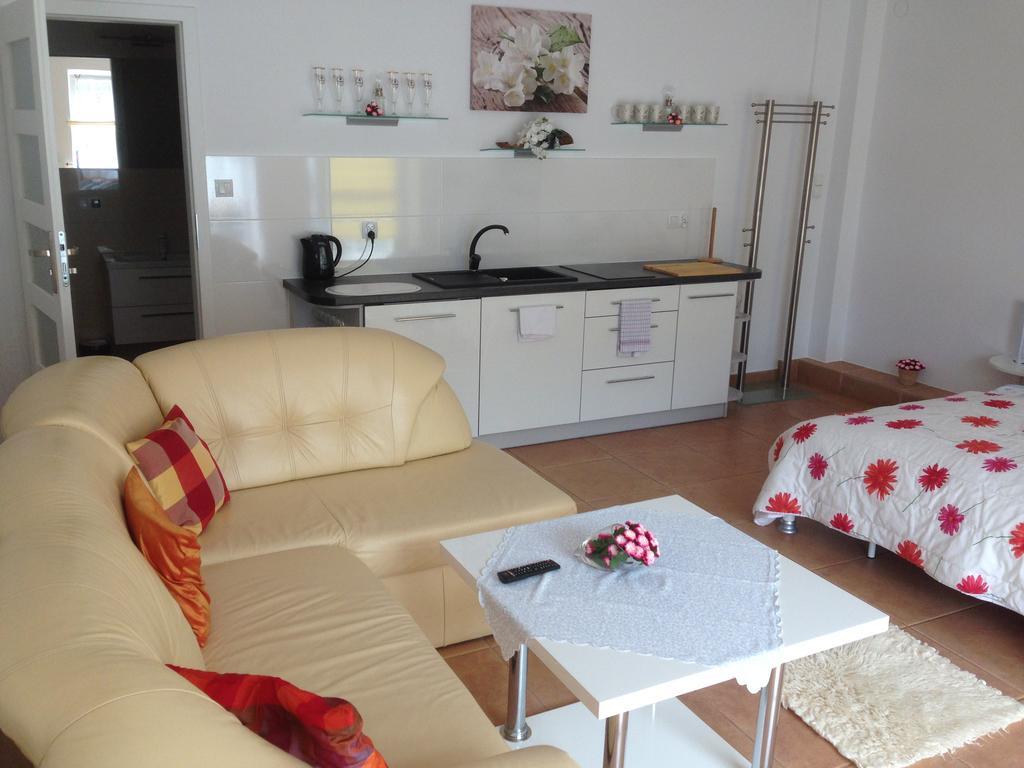 Apartamenty Kris Mikolajki  Exterior photo